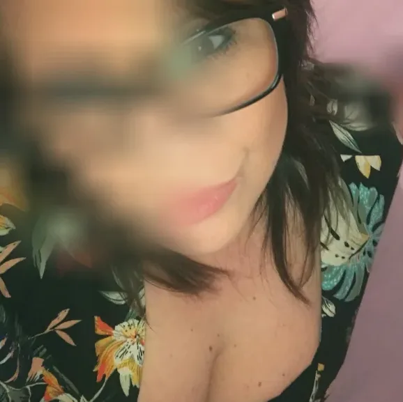 Demi, 40