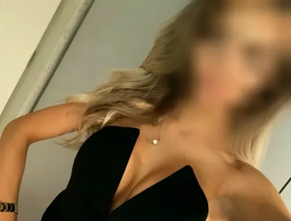 Elin, 30