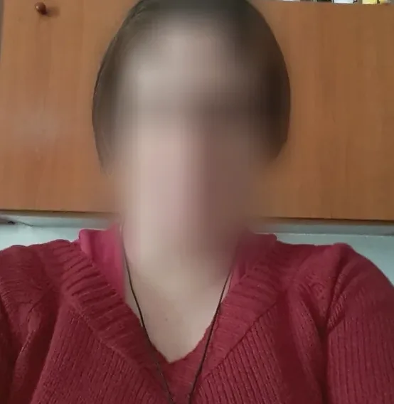 Fay, 40