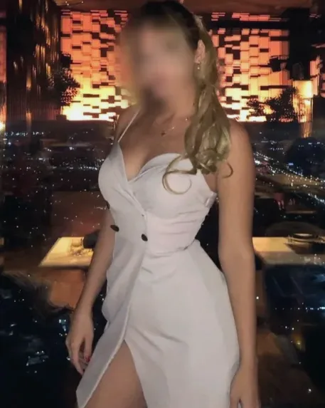 Merel, 36