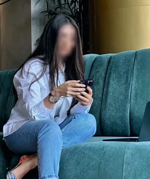Soukaina, 38